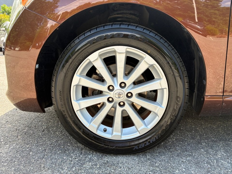 2012 Toyota Venza LE