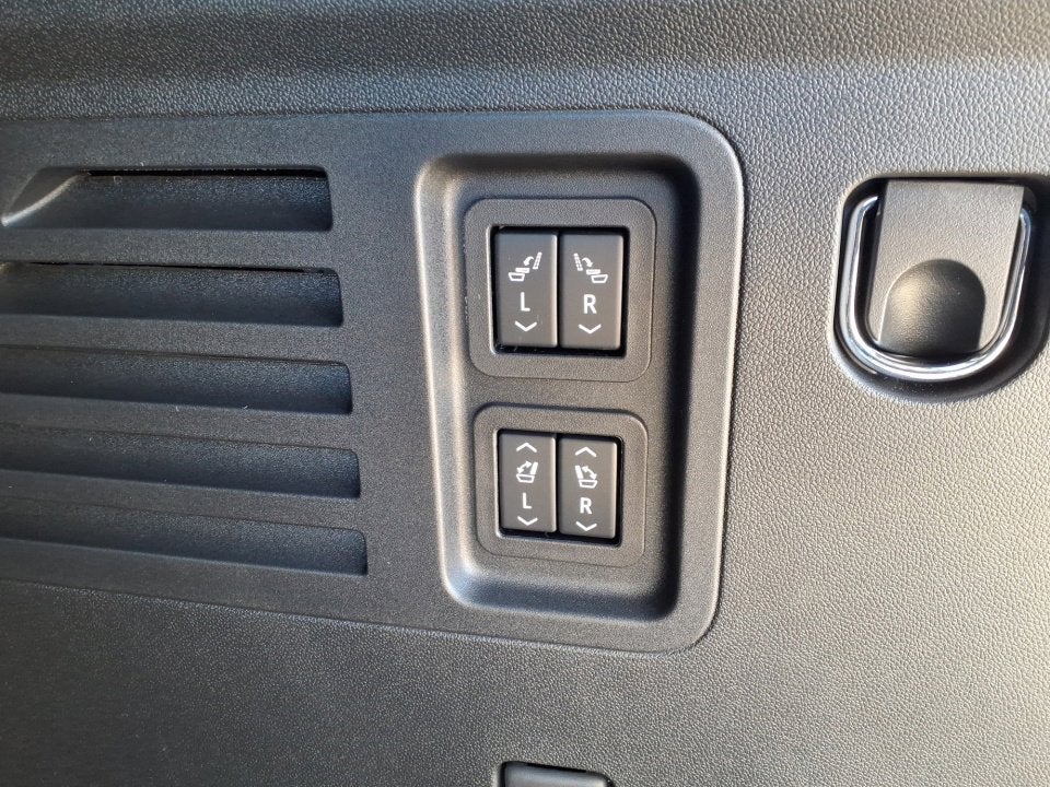 2026 Buick Enclave Sport Touring - Photo 8
