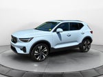 2025 Volvo XC40 Ultra Bright Theme
