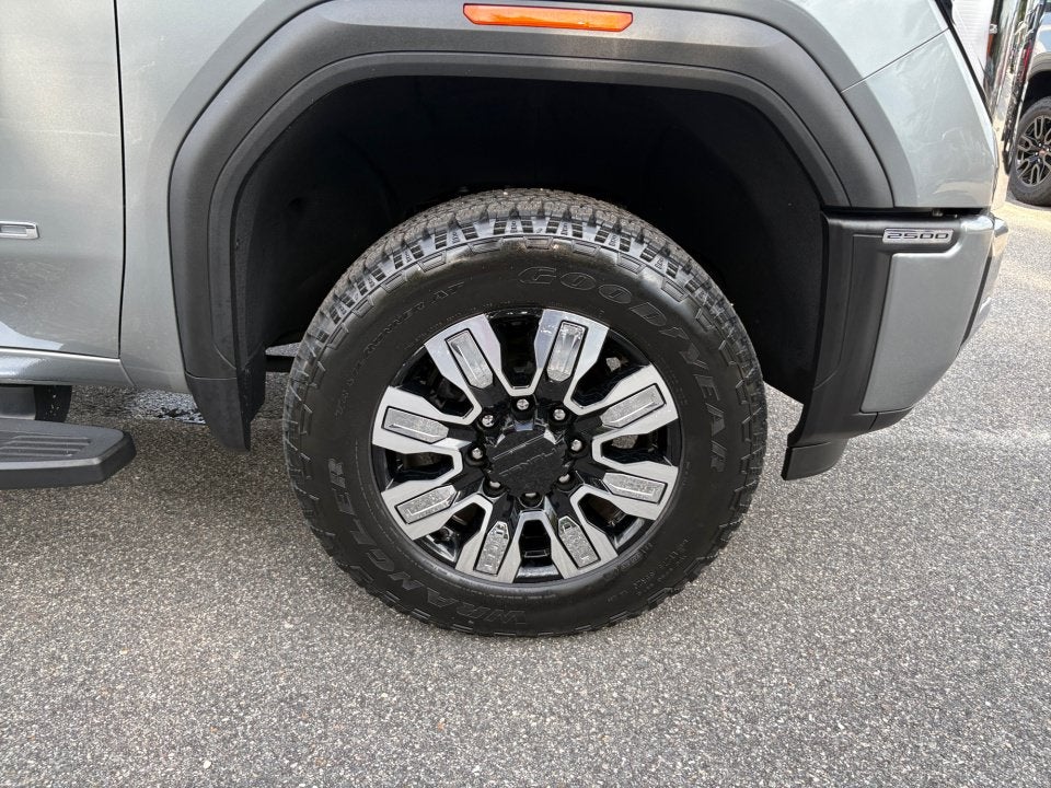 2024 GMC Sierra 2500 HD Denali