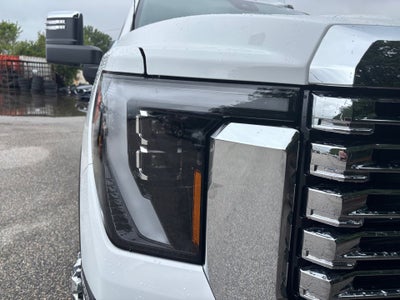 2025 GMC Sierra 3500 HD Denali DRW