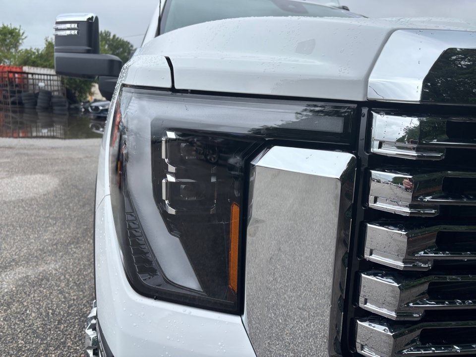 2025 GMC Sierra 3500 HD Denali DRW