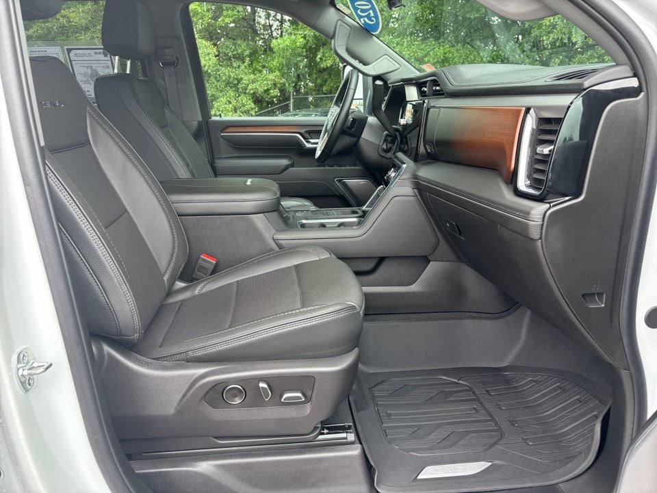 2025 GMC Sierra 3500 HD Denali DRW