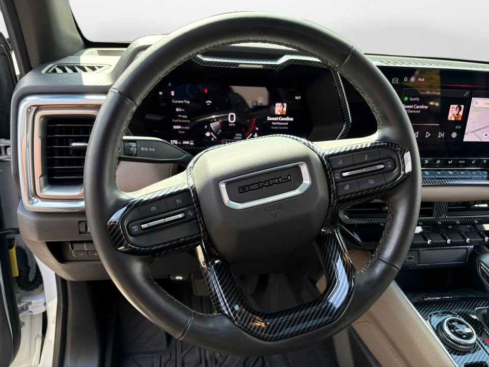 2024 GMC Canyon Denali