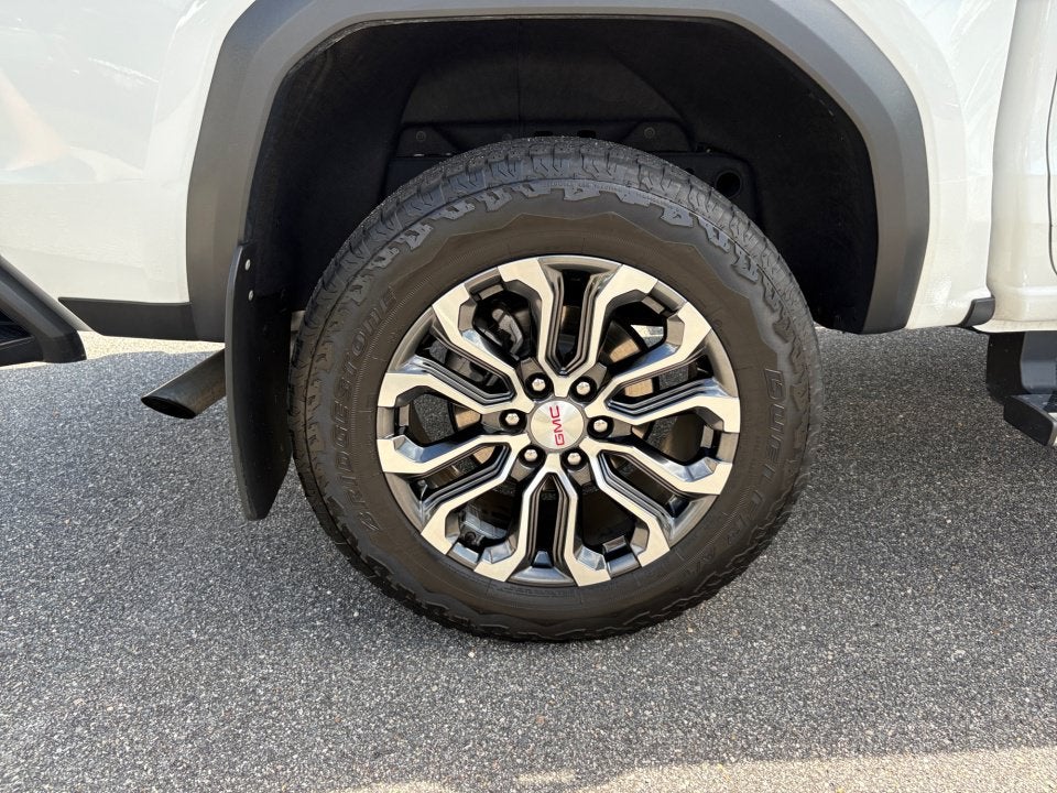2024 GMC Canyon Denali