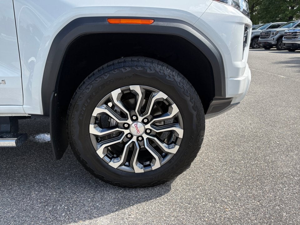 2024 GMC Canyon Denali