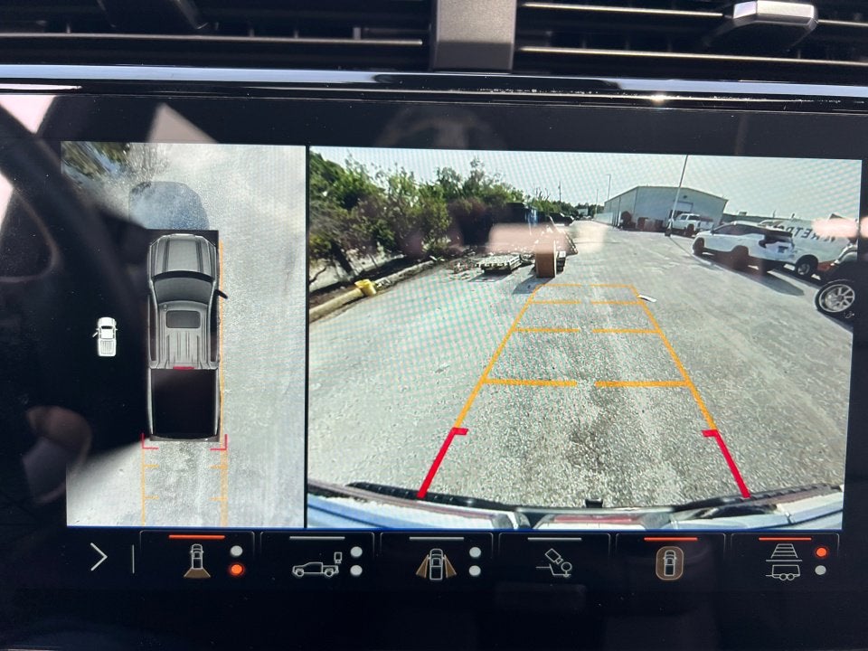 2025 GMC Sierra 1500 AT4X