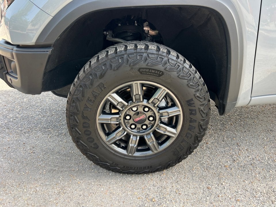 2025 GMC Sierra 1500 AT4X