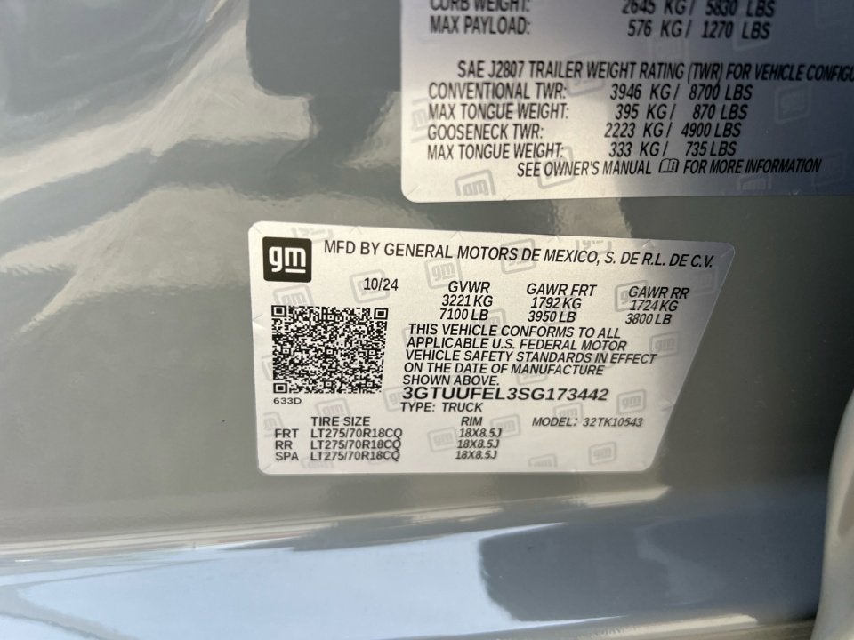 2025 GMC Sierra 1500 AT4X