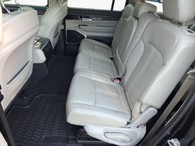 2022 Jeep Wagoneer Series III 4x4