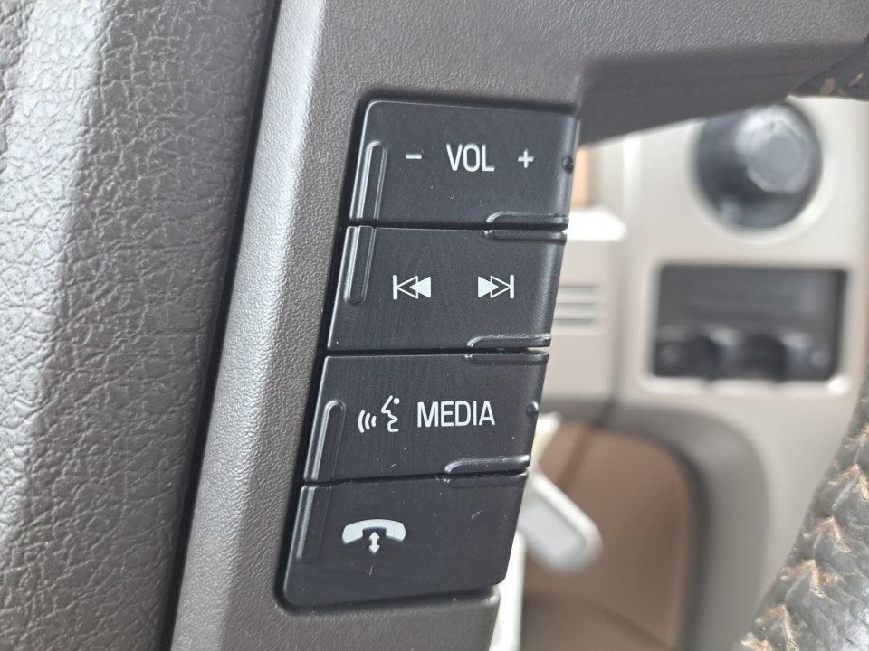 2014 Ford F-150 LARIAT