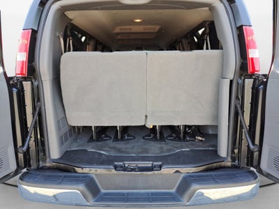 2017 Chevrolet Express Passenger 3500 LT