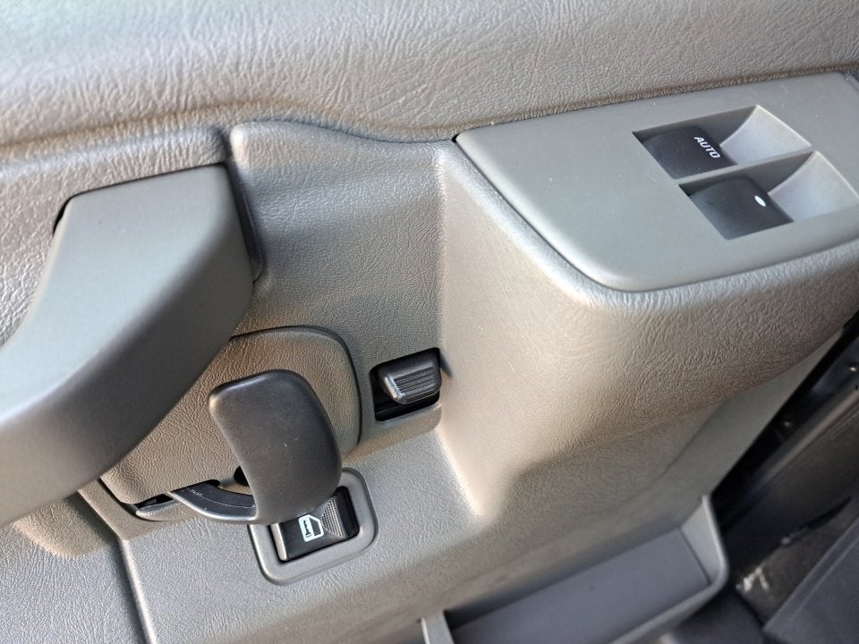 2017 Chevrolet Express Passenger 3500 LT