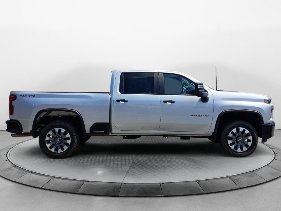 2022 Chevrolet Silverado 2500 HD Custom