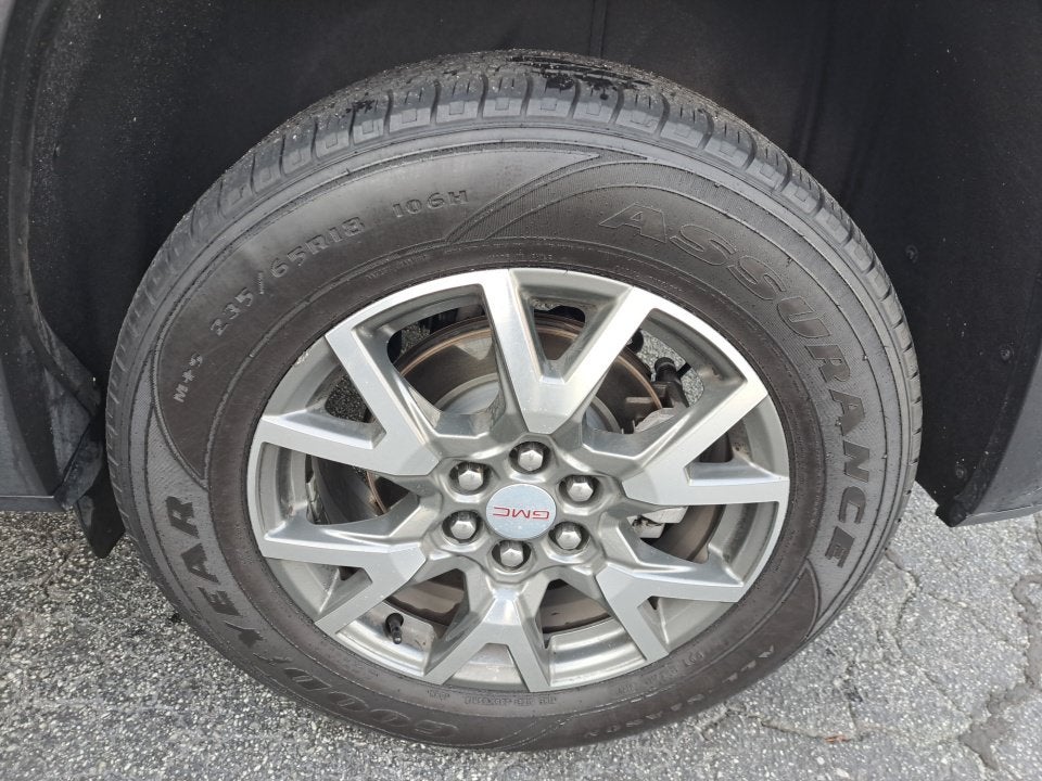 2023 GMC Acadia SLE