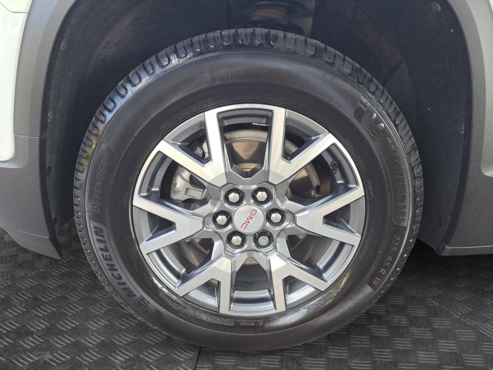 2022 GMC Acadia SLT