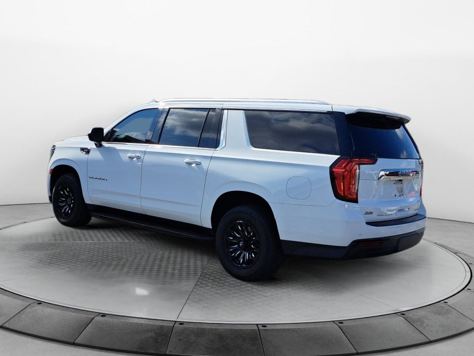 2022 GMC Yukon XL SLE