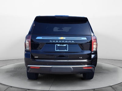 2022 Chevrolet Suburban LT