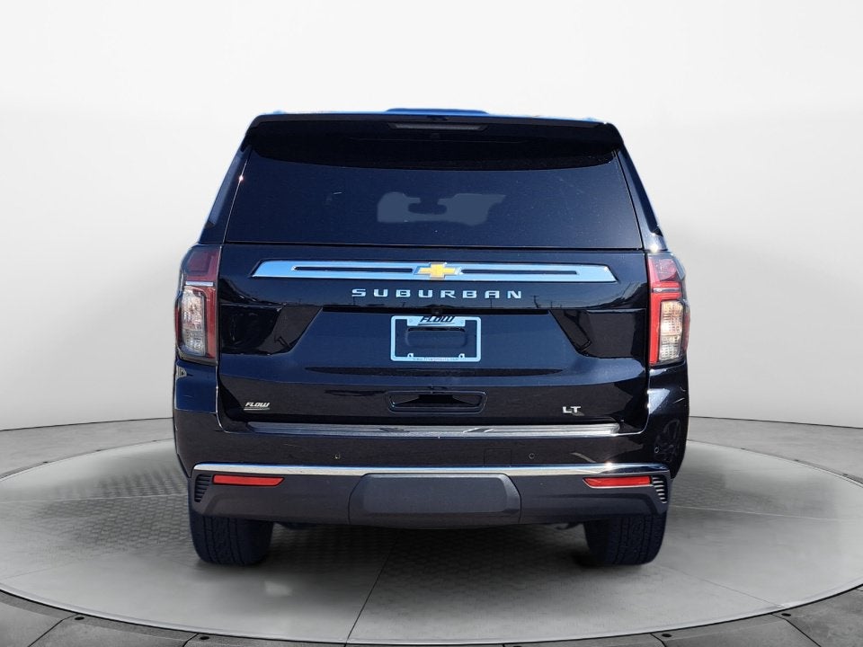 2022 Chevrolet Suburban LT