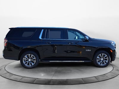 2022 Chevrolet Suburban LT