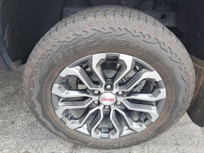 2023 GMC Canyon Denali