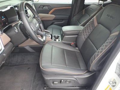 2023 GMC Canyon Denali