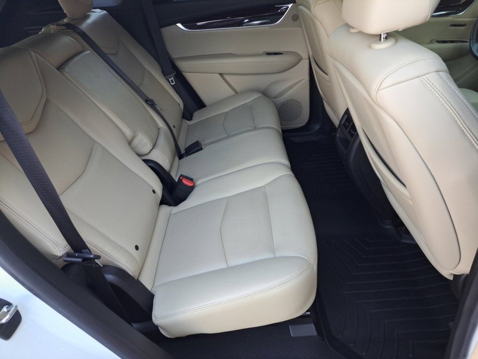 2017 Cadillac XT5 Premium Luxury FWD
