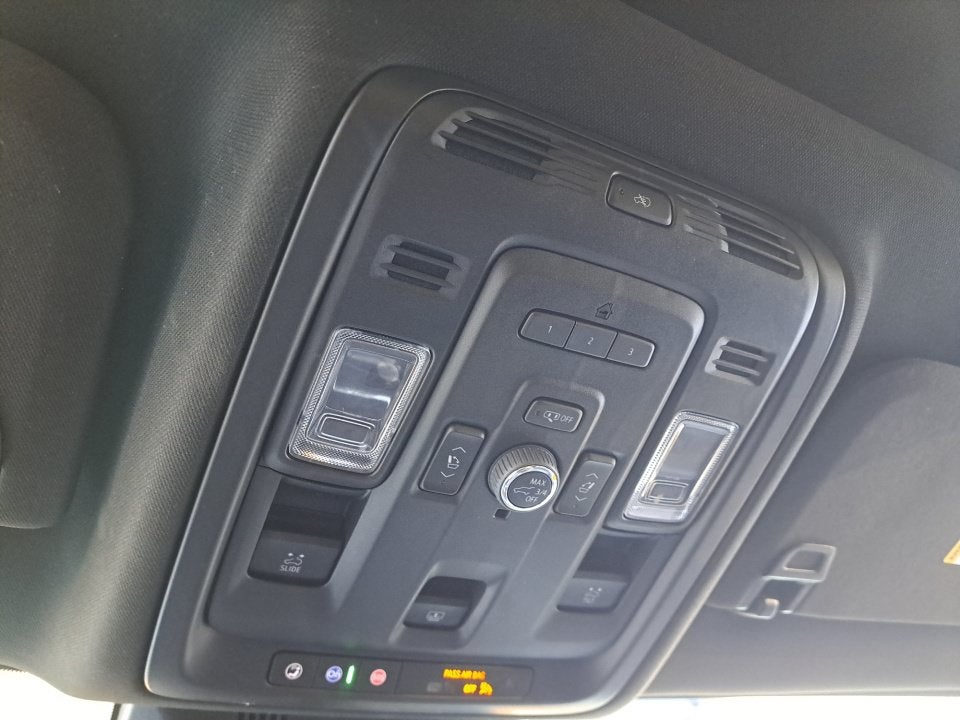 2022 Cadillac Escalade ESV Premium Luxury