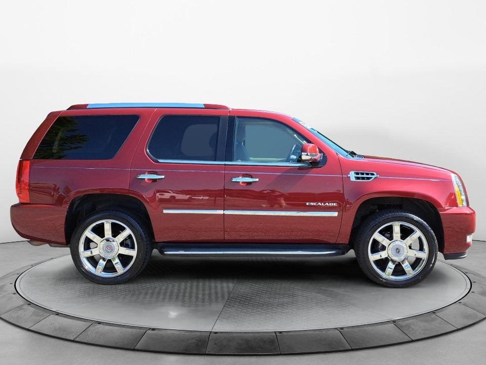 2010 Cadillac Escalade Luxury