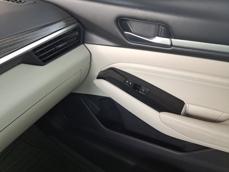 2020 Nissan Altima 2.5 Platinum