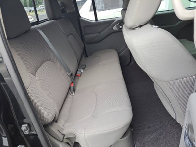 2021 Nissan Frontier Crew Cab SV 4x4