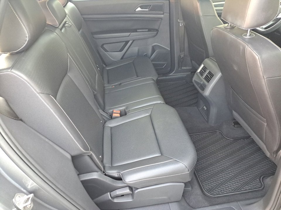 2020 Volkswagen Atlas Cross Sport 3.6L V6 SEL R-Line