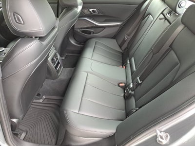 2025 BMW 3 Series 330i xDrive