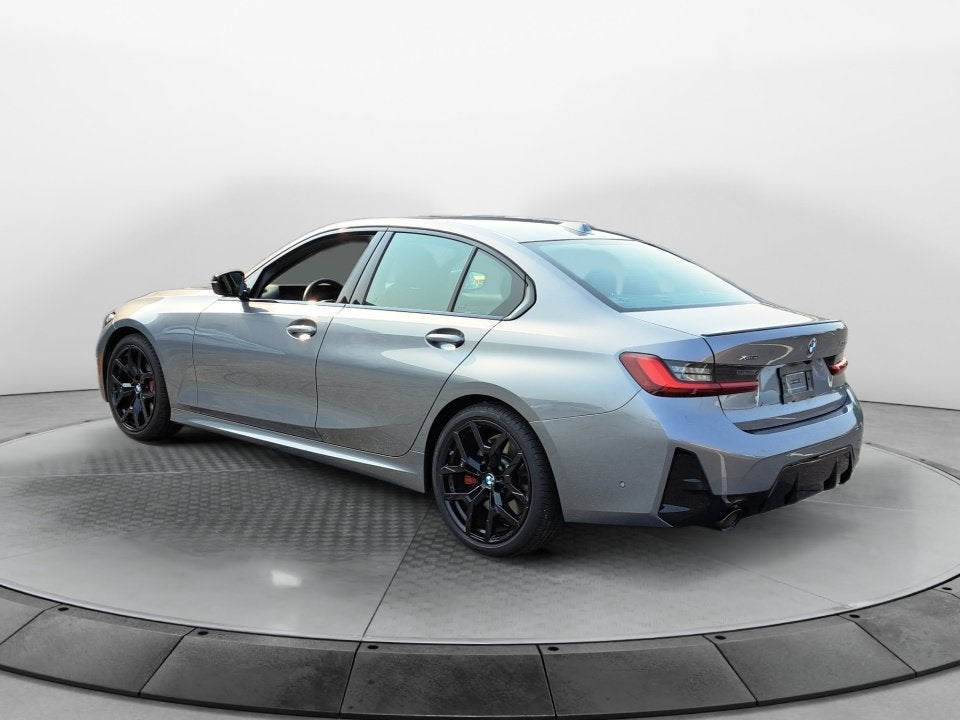 2025 BMW 3 Series 330i xDrive
