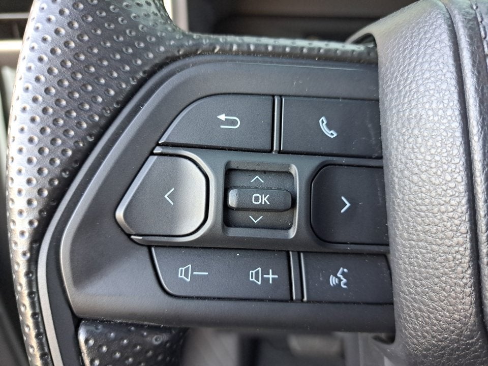 2025 Toyota Tacoma 2WD SR5