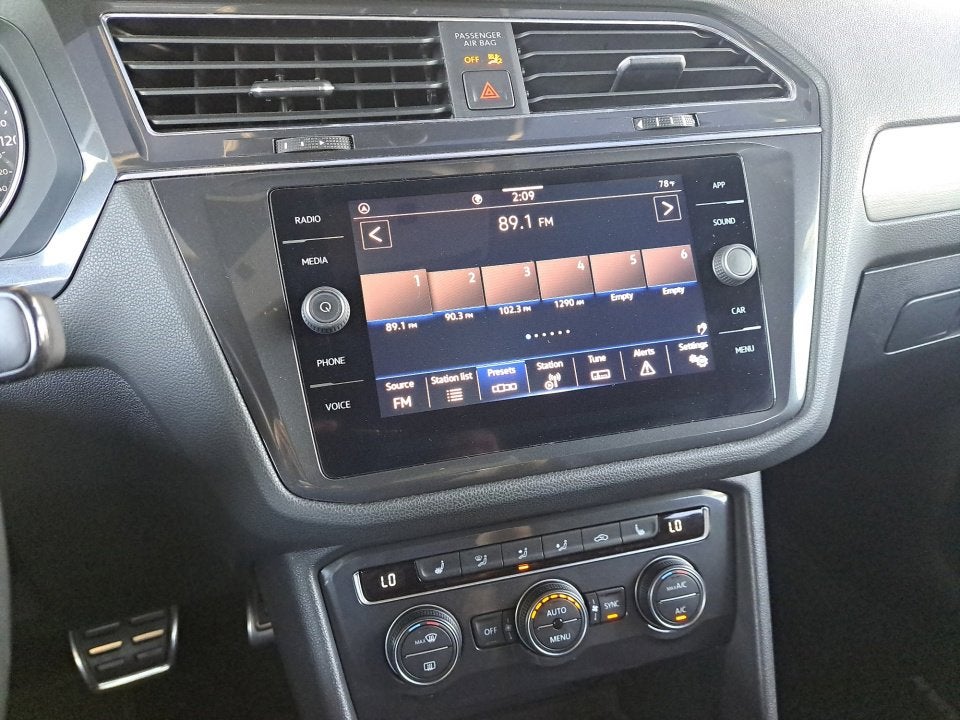 2021 Volkswagen Tiguan SE