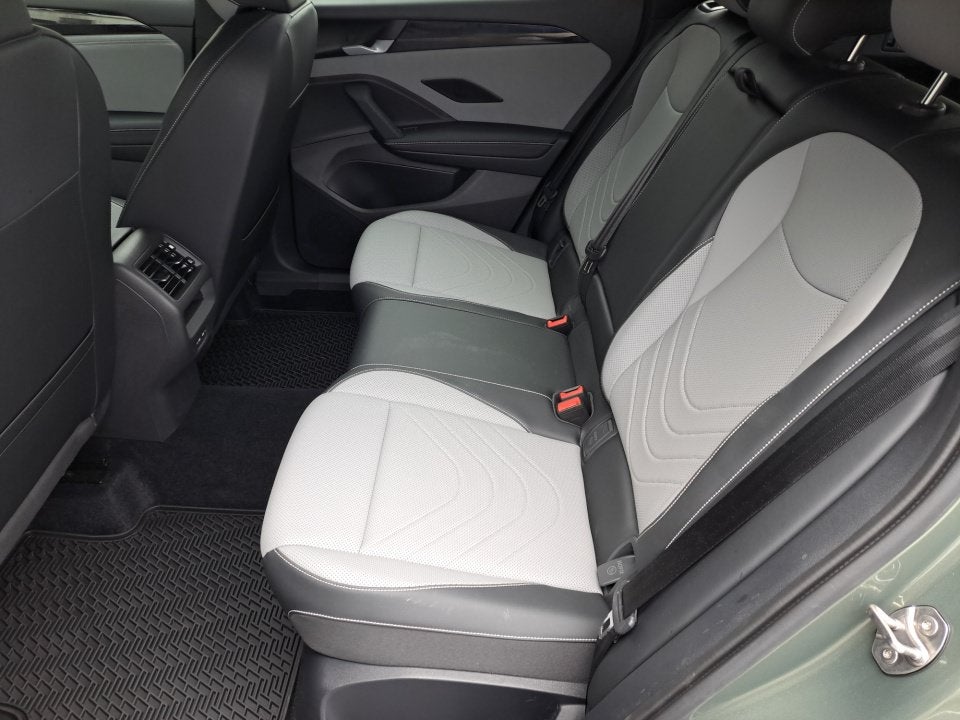 2025 Volkswagen Tiguan 2.0T SE R-Line Black