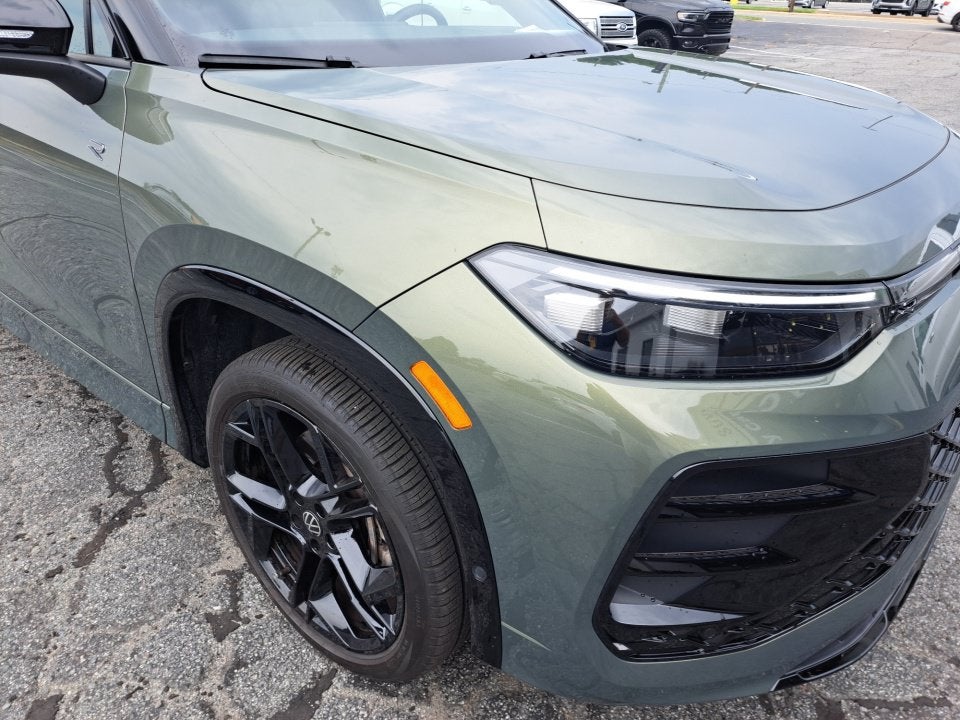 2025 Volkswagen Tiguan 2.0T SE R-Line Black