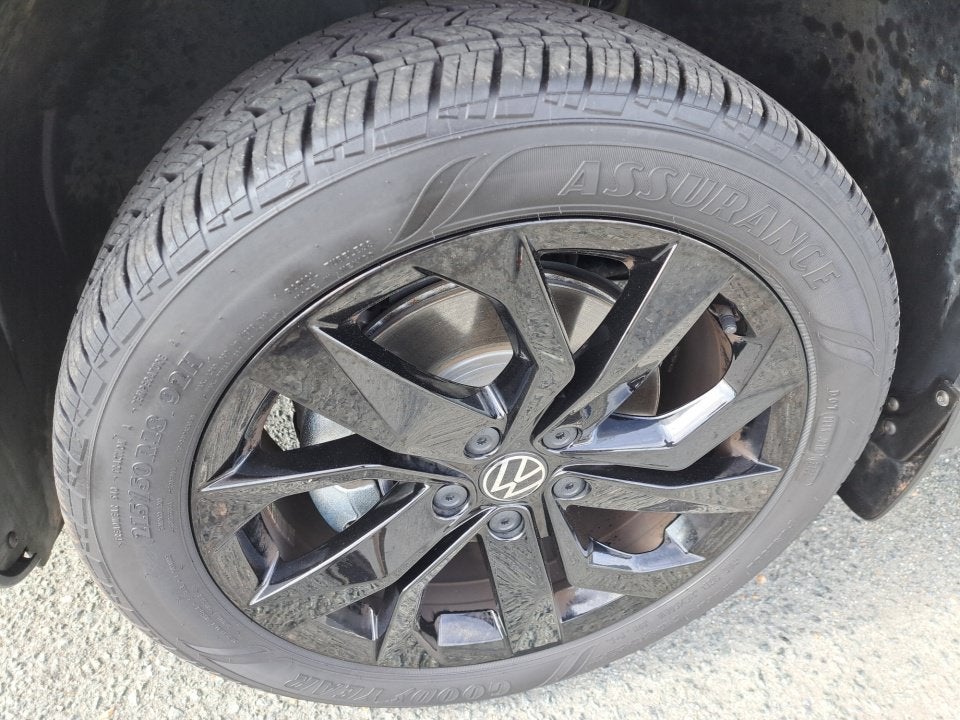 2023 Volkswagen Taos 1.5T SE