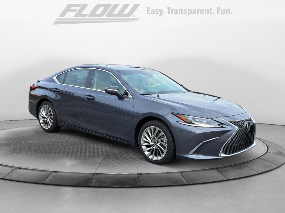 2023 Lexus ES 300h Ultra Luxury
