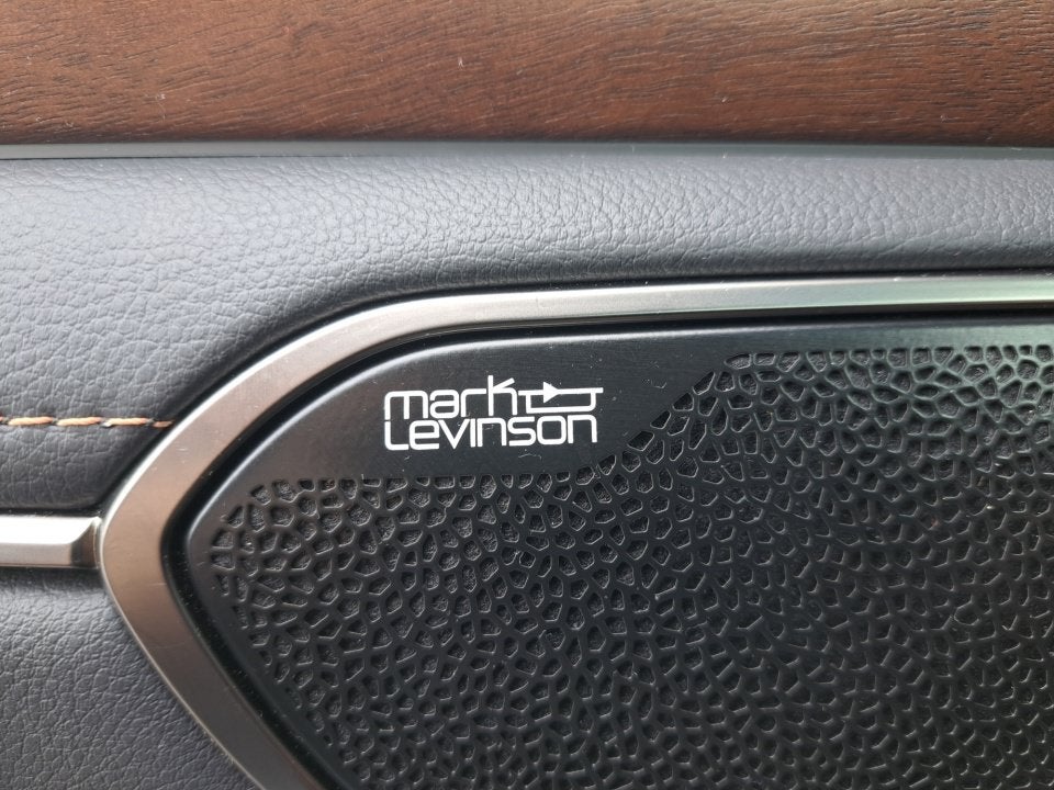 2023 Lexus ES 300h Ultra Luxury