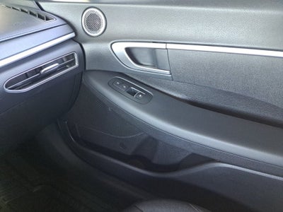 2022 Hyundai Sonata SE