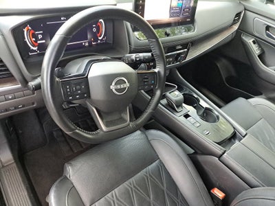 2025 Nissan Rogue Platinum