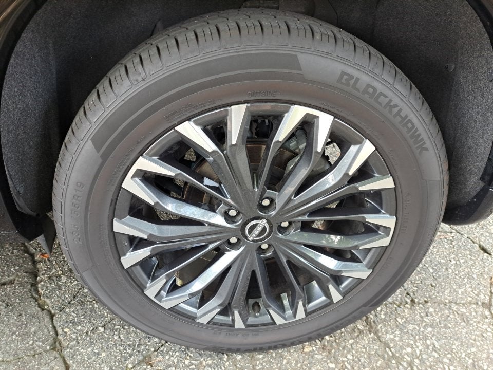 2025 Nissan Rogue Platinum