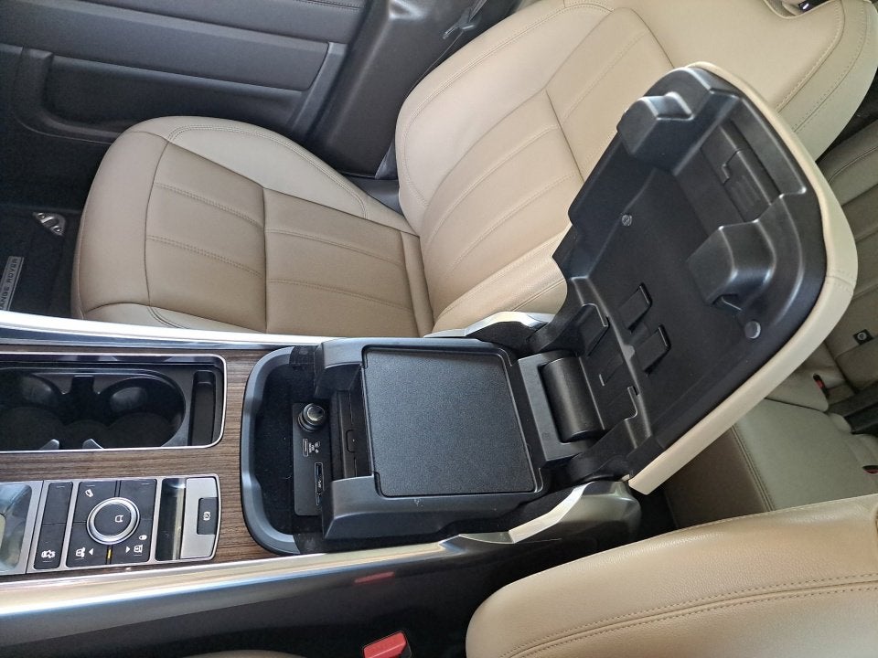 2021 Land Rover Range Rover Sport SE
